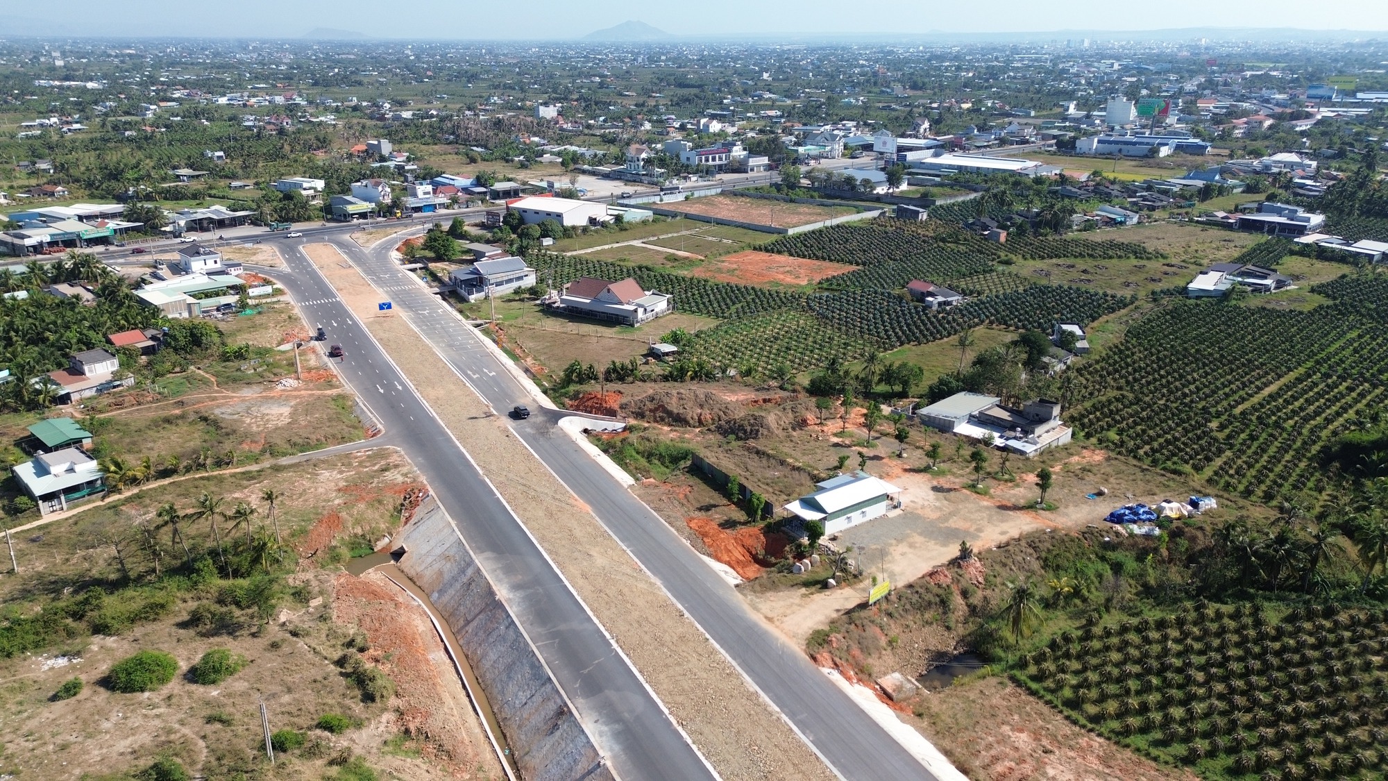 Bình Thuận: Đề xuất làm trục đường ven biển hơn 7.600 tỷ qua TP Phan Thiết- Ảnh 1. Bình Thuận: Đề xuất làm trục đường ven biển hơn 7.600 tỷ qua TP Phan Thiết- Ảnh 1.