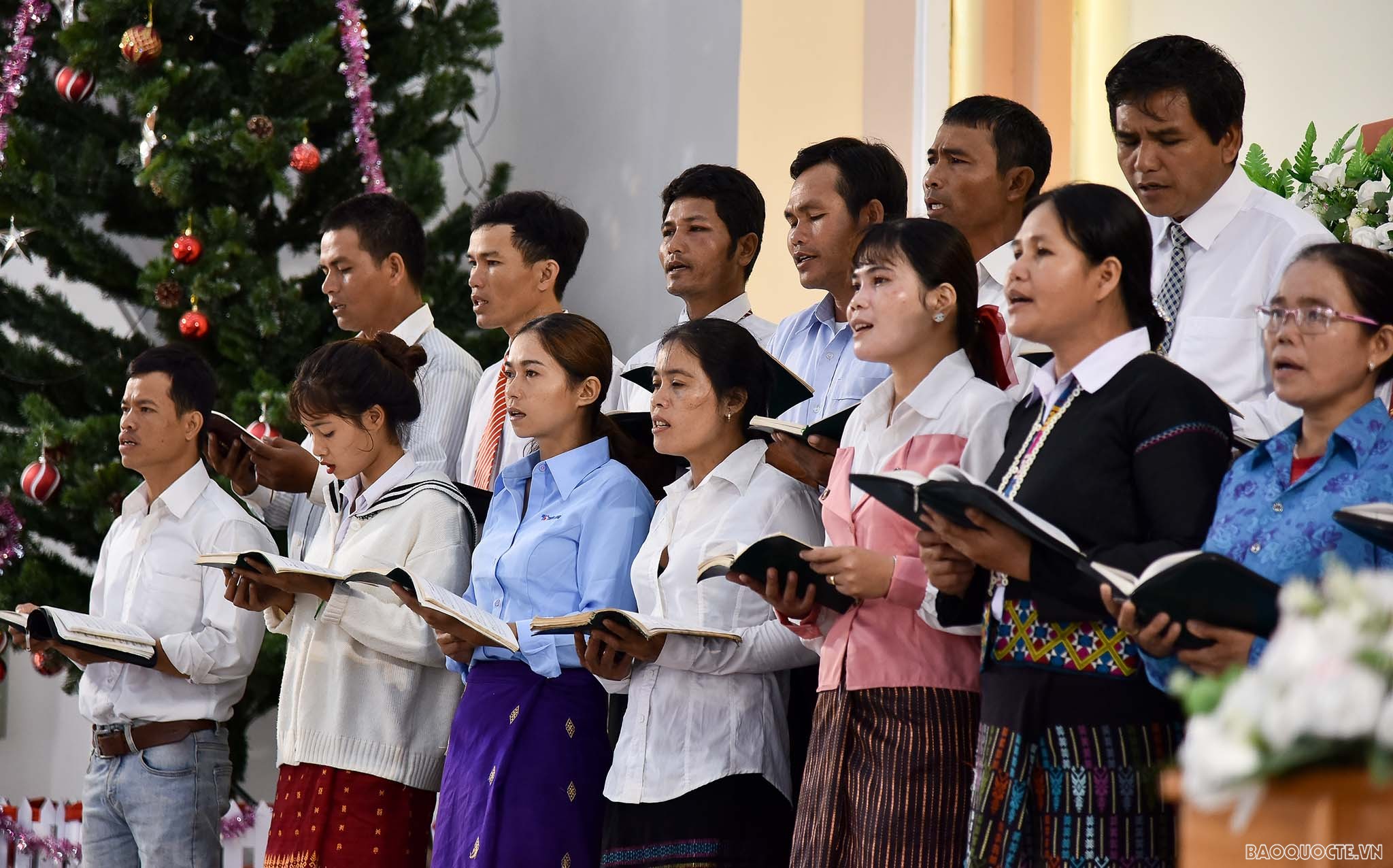 Faith and religious life develop together with the country