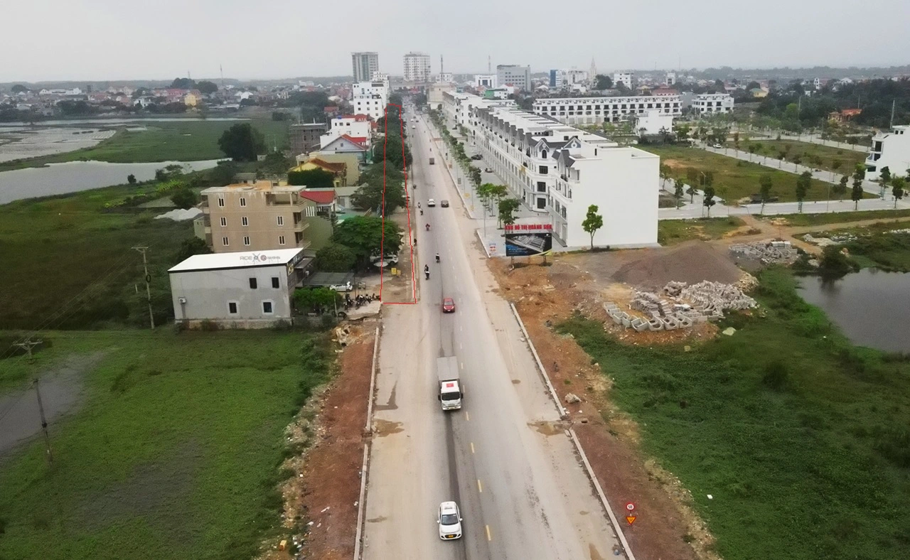 Dự án nâng cấp quốc lộ 7 gặp khó vì mặt bằng, Bí thư tỉnh Nghệ An chỉ đạo nóng- Ảnh 1. Dự án nâng cấp quốc lộ 7 gặp khó vì mặt bằng, Bí thư tỉnh Nghệ An chỉ đạo nóng- Ảnh 1.