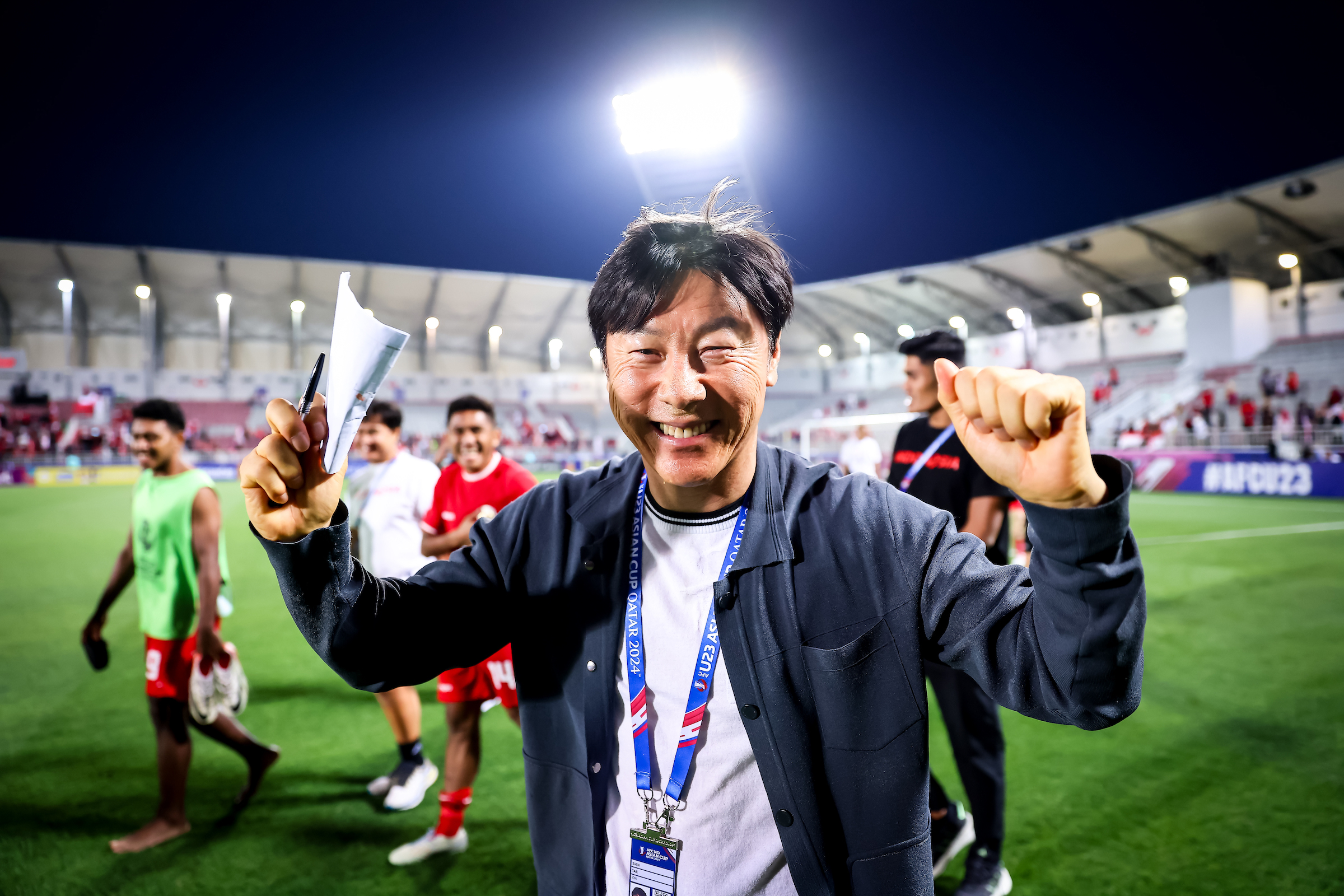 HLV Shin Tae-yong đang ngược dòng ngoạn mục ở U.23 Indonesia, U.23 Hàn Quốc hãy cẩn thận!- Ảnh 3. HLV Shin Tae-yong đang ngược dòng ngoạn mục ở U.23 Indonesia, U.23 Hàn Quốc hãy cẩn thận!- Ảnh 3.