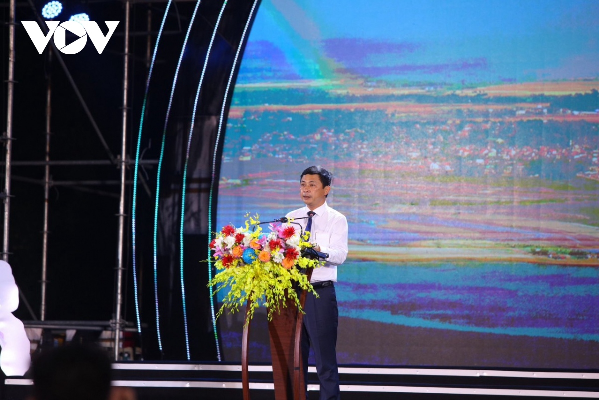 hà tĩnh khai mạc lễ hội du lịch biển năm 2024 hình ảnh 2 ha tinh khai mac le hoi du lich bien nam 2024 hinh anh 2
