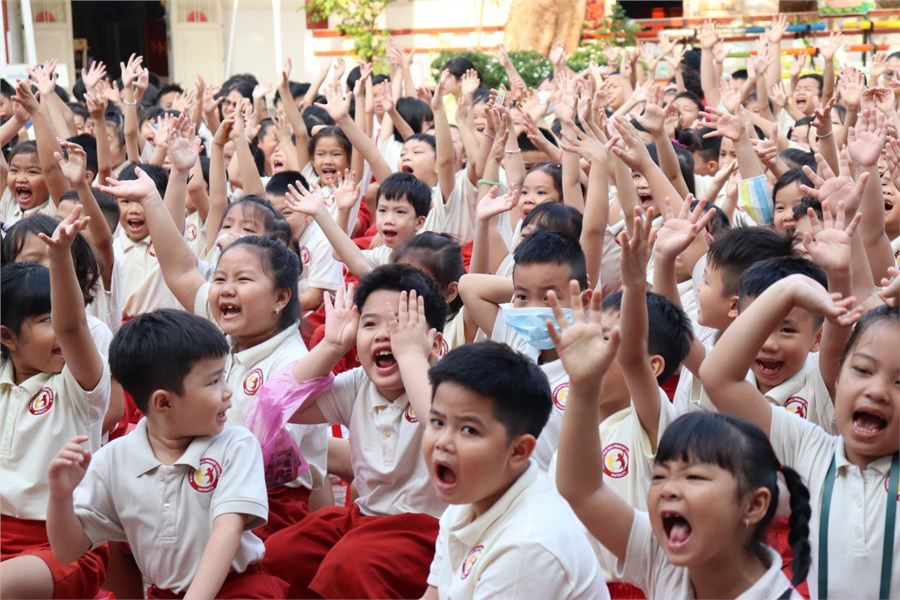 Học sinh TP.HCM có thể bắt đầu nghỉ hè từ ngày 26-5- Ảnh 1. Học sinh Trường tiểu học Nguyễn Thái Học, quận 1. Năm nay, các học sinh sẽ được nghỉ hè sớm nhất là từ ngày 26-5 - Ảnh: Nhà trường cung cấp