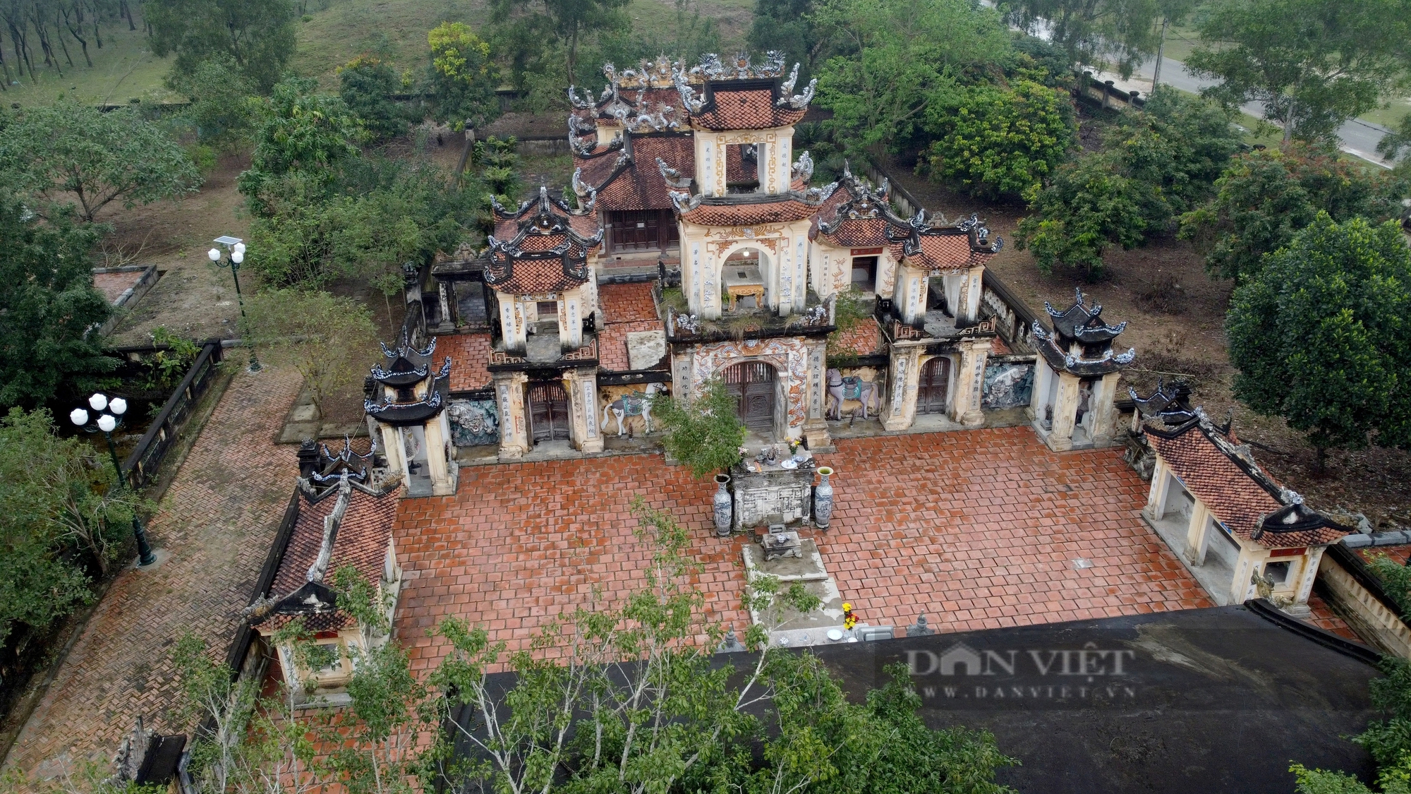 Khám phá ngôi đền có kiến trúc độc đáo hơn 600 tuổi thờ con trai vua Lý Công Uẩn- Ảnh 1. Khám phá ngôi đền có kiến trúc độc đáo hơn 600 tuổi thờ con trai vua Lý Công Uẩn- Ảnh 1.