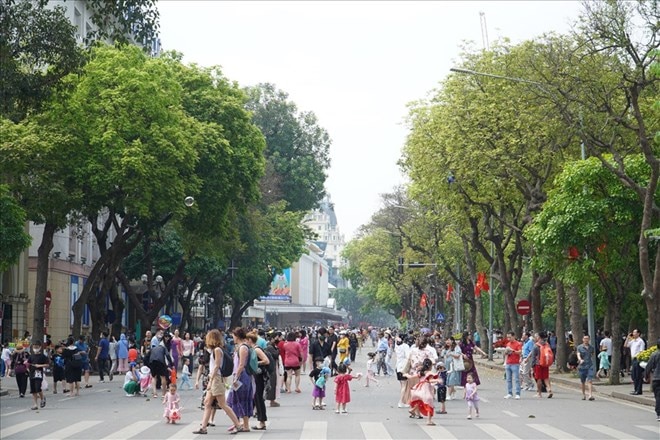 A series of activities and events in Hanoi attract tourists during the holidays