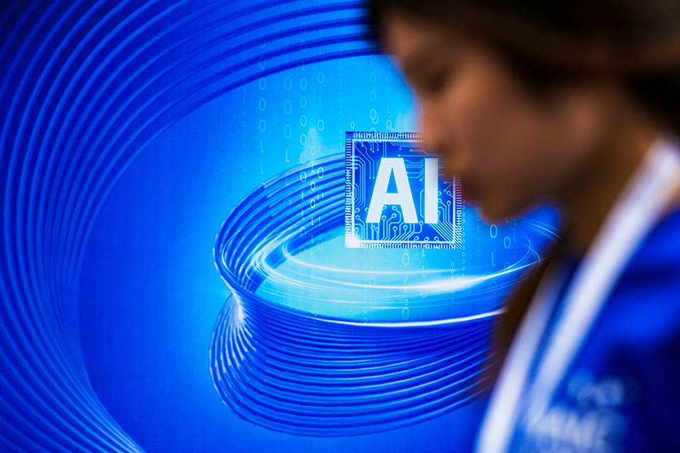 Microsoft はプログラマーを AI に置き換えたいと考えています - 写真 1。