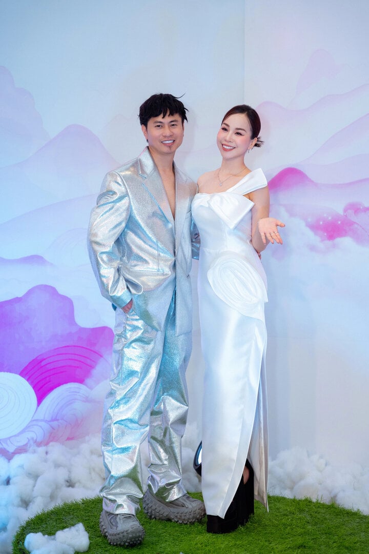 Hồng Duyên tái hợp Dương Cầm trong dự án âm nhạc ''Du Yên''.