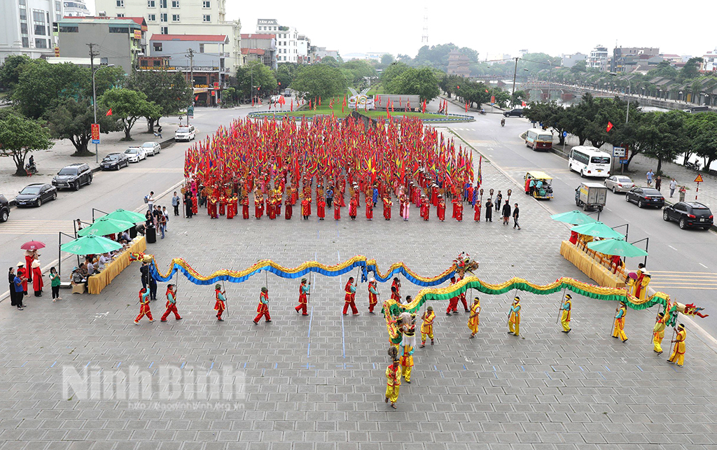 ninh binh nhieu diem moi trong le hoi trang an 2024 hinh 1