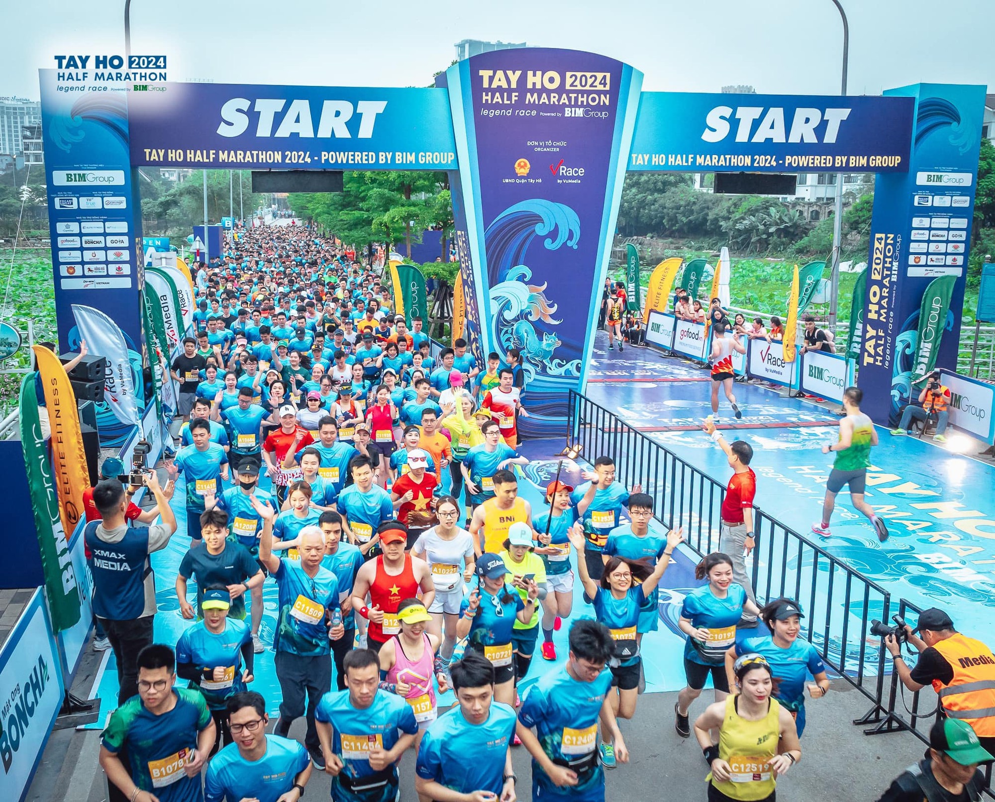 Các vận động viên tham gia giải chạy Tay Ho Half Marathon 2024 - Ảnh: BTC