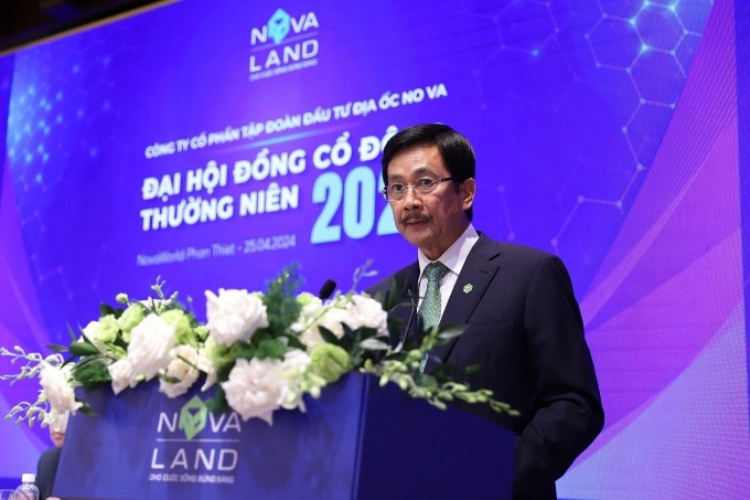 Ông Bùi Thành Nhơn - Chủ tịch Hội đồng quản trị Novaland, phát biểu trong phiên họp thường niên chiều 25/4. Ảnh: NVL