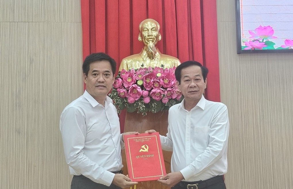 Phó Chủ tịch UBND tỉnh Kiên Giang làm Bí thư Thành ủy Phú Quốc - 1