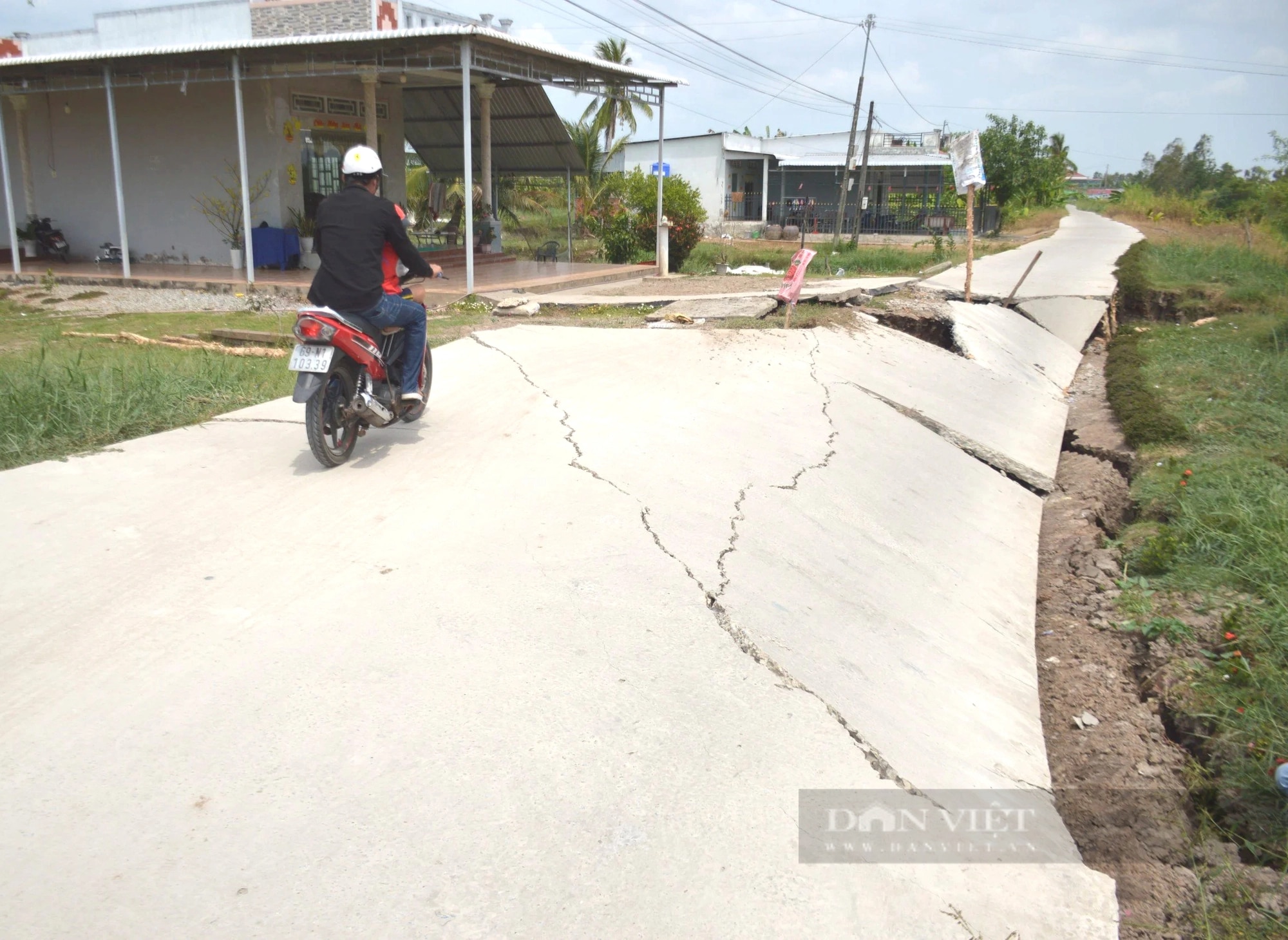 Mùa khô bất ổn ở Đồng bằng sông Cửu Long: Sụt lún, sạt lở gây thiệt hại nặng nề chưa từng có (Bài 3)- Ảnh 1.