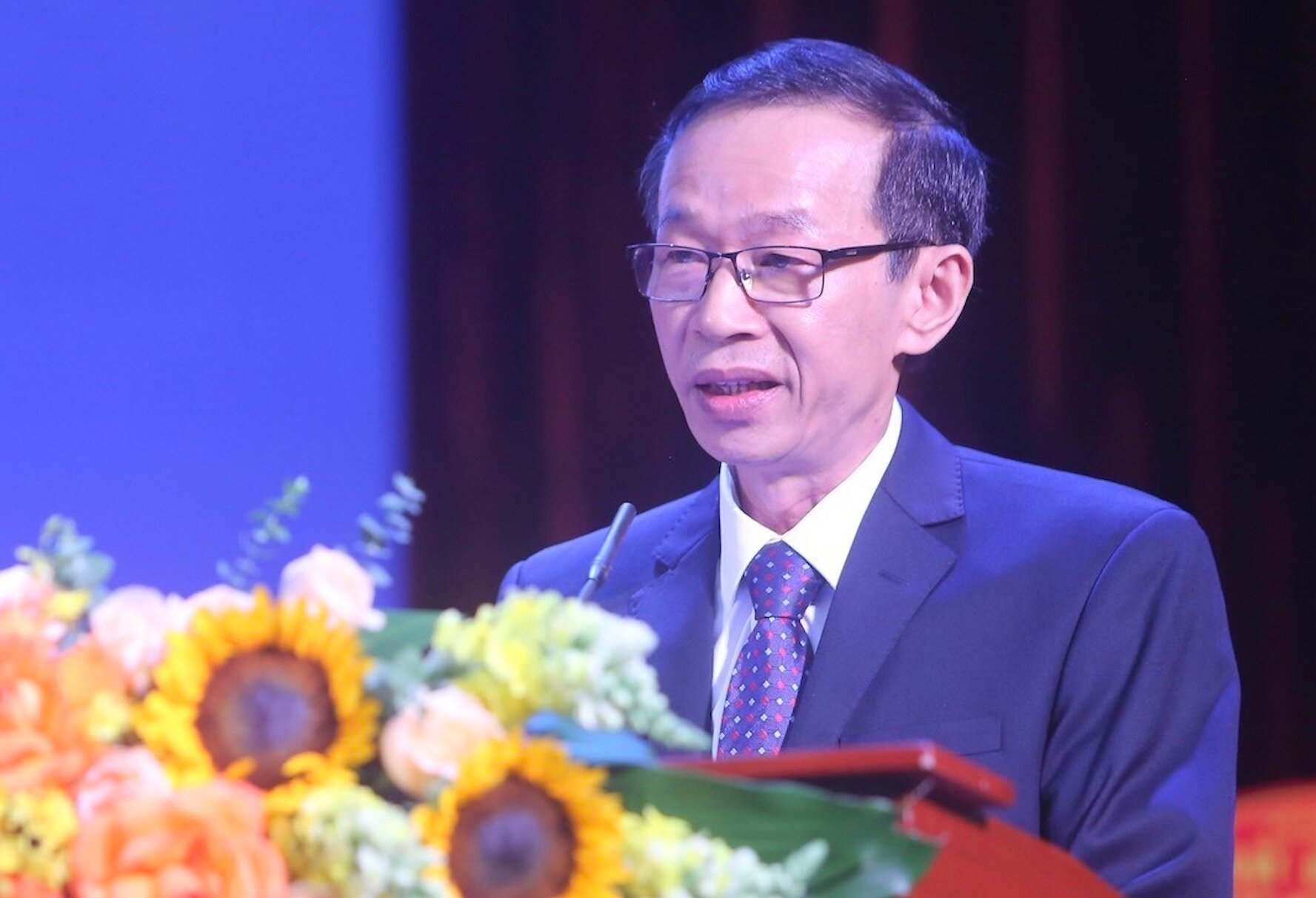 GS.TS Nguyễn Văn Minh, Hiệu trưởng trường Đại học Sư phạm Hà Nội.