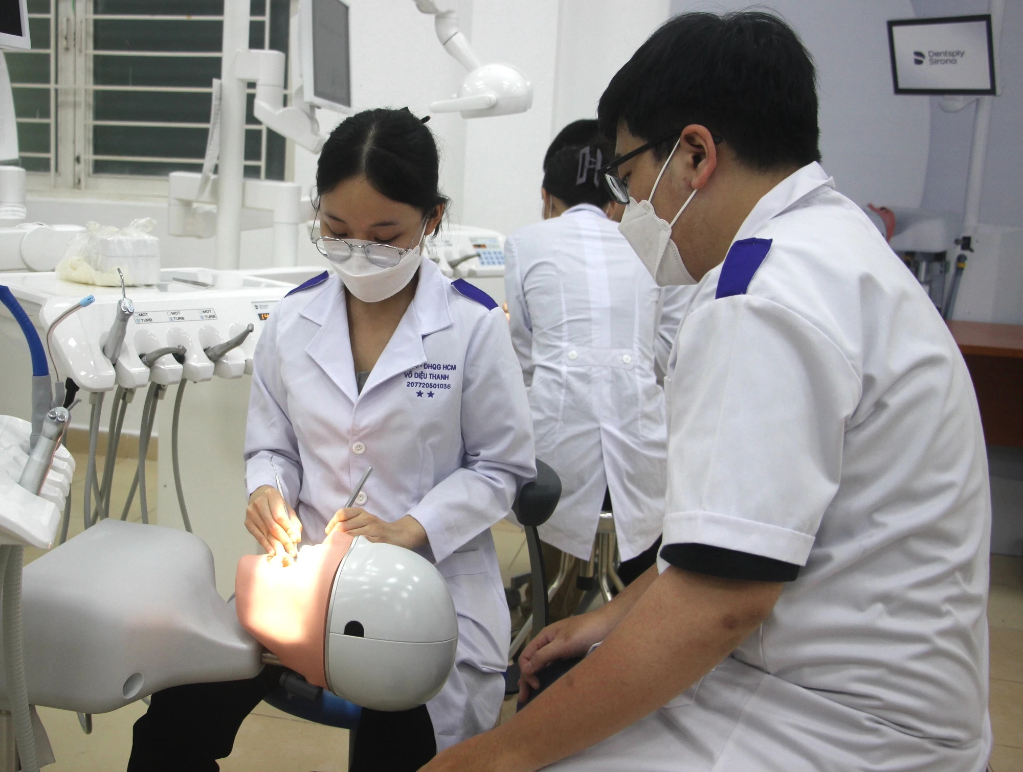 Tốt nghiệp ĐH ngành sức khỏe, có thể học các chuyên khoa nào, theo quy định mới?- Ảnh 2. Tốt nghiệp ĐH ngành sức khỏe, có thể học các chuyên khoa nào, theo quy định mới?- Ảnh 2.