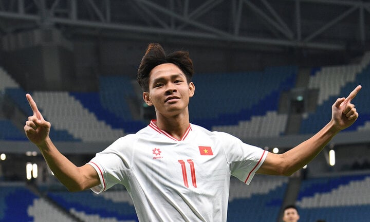 Vĩ Hào tỏa sáng ở trận đấu ra quân của U23 Việt Nam.