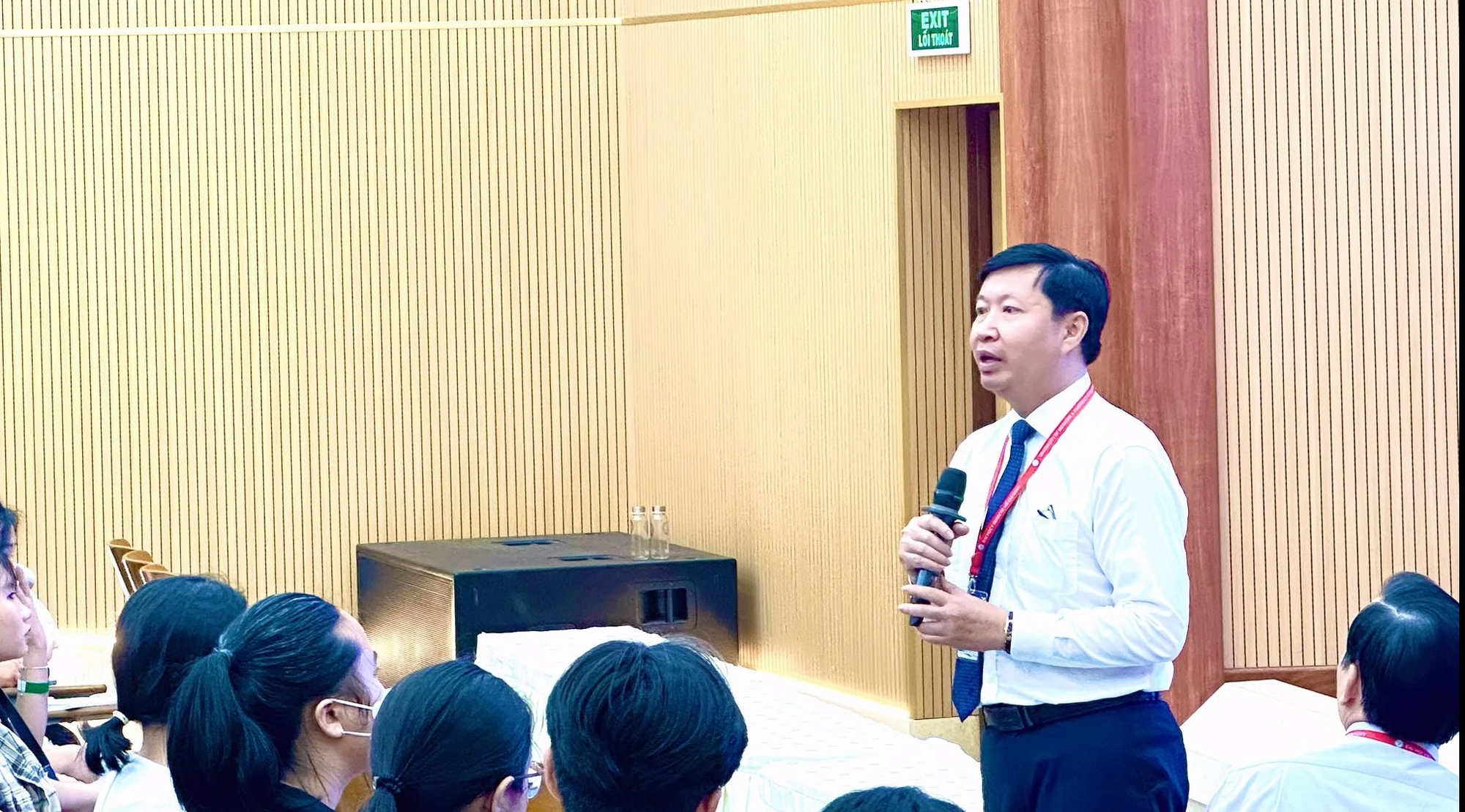 Trường ĐH Y dược TP.HCM lưu ý về ‘điểm thi cao hơn điểm chuẩn vẫn không đậu’- Ảnh 1. PGS-TS Nguyễn Ngọc Khôi, Trưởng phòng Đào tạo Trường ĐH Y dược TP.HCM giải đáp băn khoăn về tuyển sinh