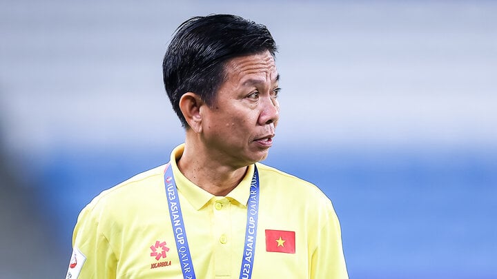 Hoang Anh Tuan 감독은 U23 베트남의 경기력에 만족하고 있습니다. (사진=AFC)