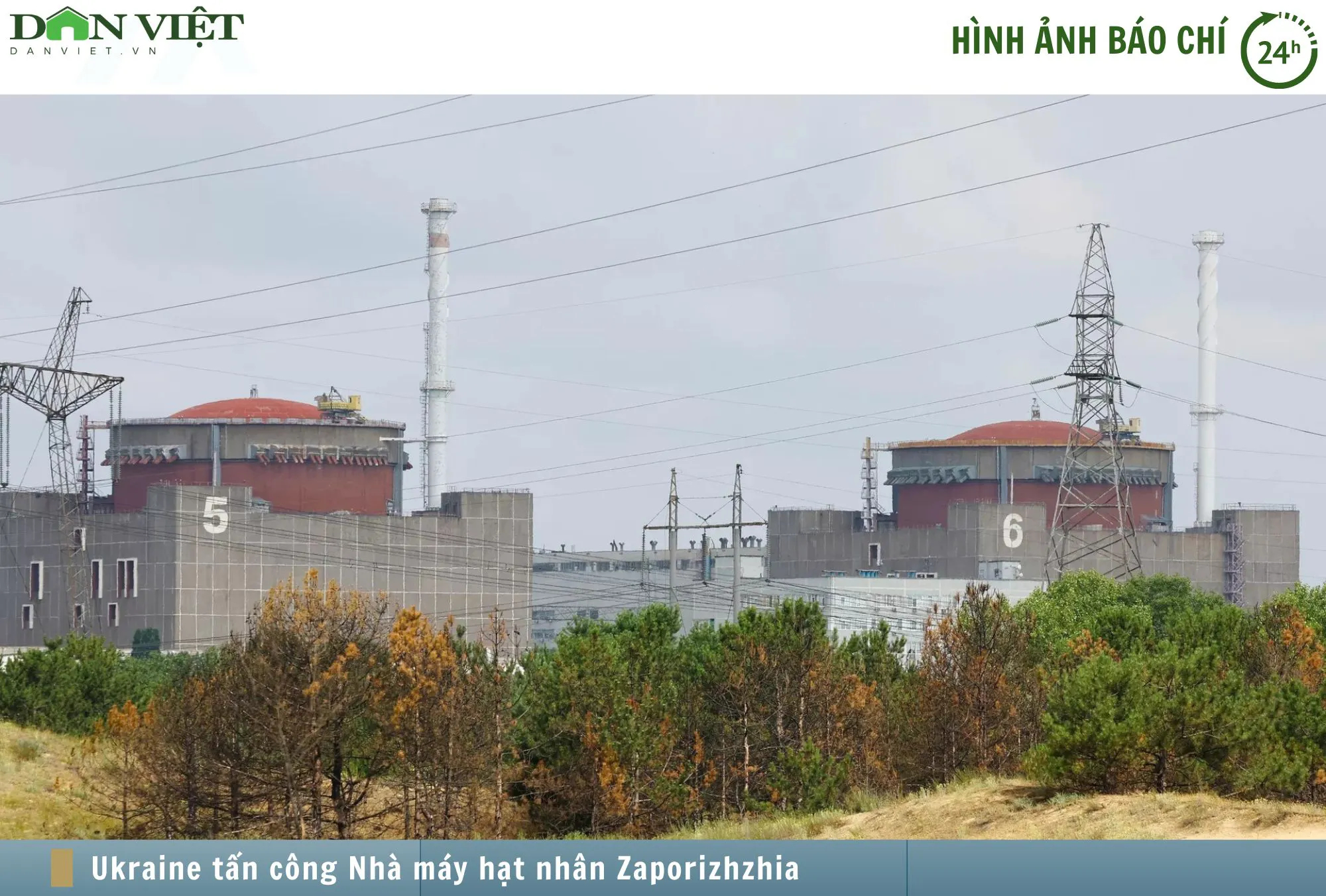 Hình ảnh báo chí 24h: Ukraine tấn công nhà máy hạt nhân do Nga kiểm soát- Ảnh 1. Hình ảnh báo chí 24h: Ukraine tấn công nhà máy hạt nhân do Nga kiểm soát- Ảnh 1.