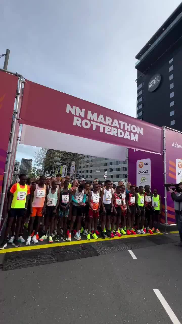 VĐV Hà Lan lần thứ hai vô địch ở Rotterdam Marathon