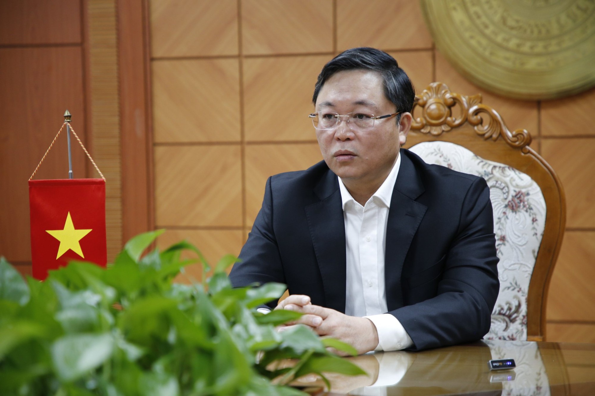 Vì sao chủ tịch, phó chủ tịch tỉnh Quảng Nam bị miễn nhiệm?- Ảnh 1. Vì sao chủ tịch, phó chủ tịch tỉnh Quảng Nam bị miễn nhiệm?- Ảnh 1.