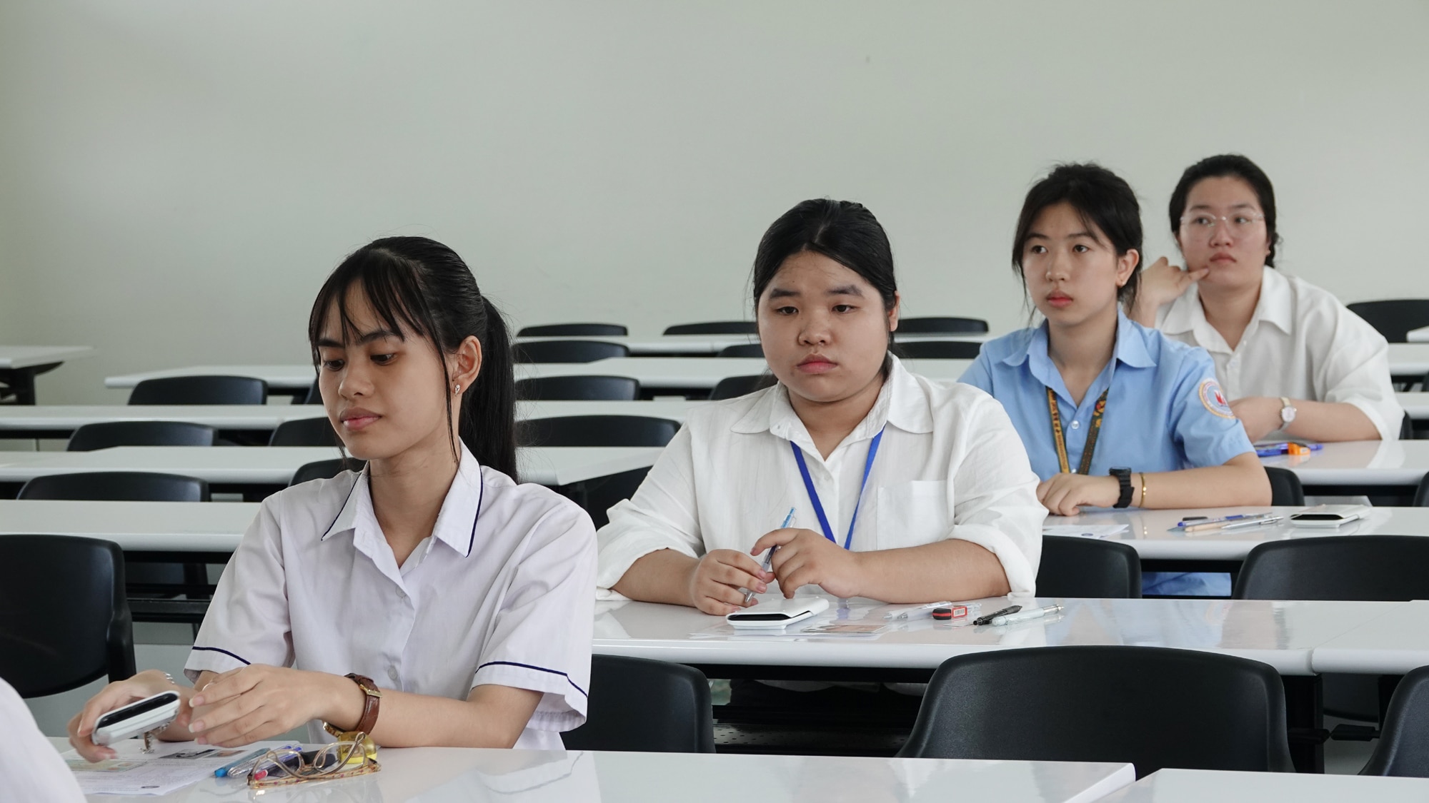 Các thí sinh thi đánh giá năng do Trường ĐH Sư phạm Hà Nội tổ chức tại Trường ĐH Quy Nhơn