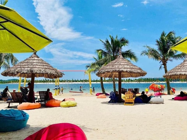 Cách trung tâm Hải Phòng tầm 20km, một khu "tránh nóng" với bờ biển trải dài, công viên nước chơi thả ga mà giá vé cực hợp lý - Ảnh 9. Cách trung tâm Hải Phòng tầm 20km, một khu "tránh nóng" với bờ biển trải dài, công viên nước chơi thả ga mà giá vé cực hợp lý - Ảnh 9.