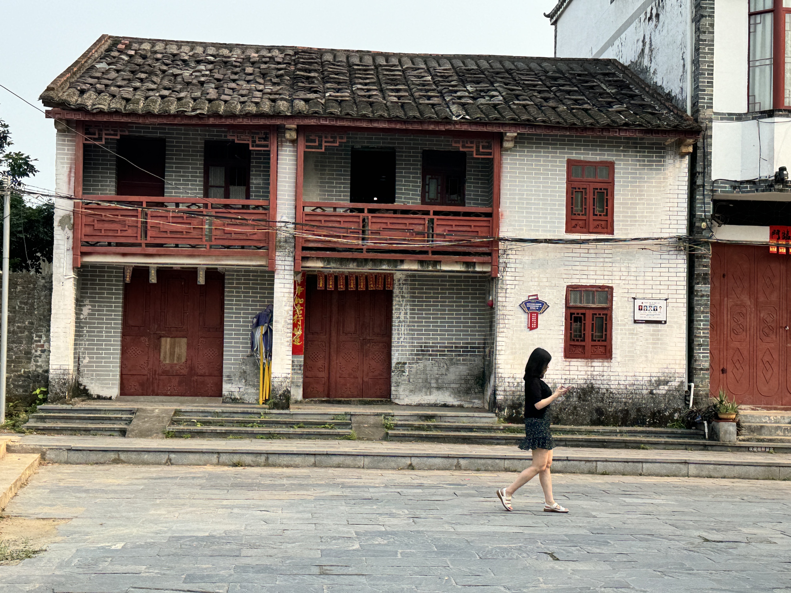 Độc đáo tour du lịch Móng Cái - Đông Hưng bằng sổ thông hành- Ảnh 9. Độc đáo tour du lịch Móng Cái - Đông Hưng bằng sổ thông hành- Ảnh 9.