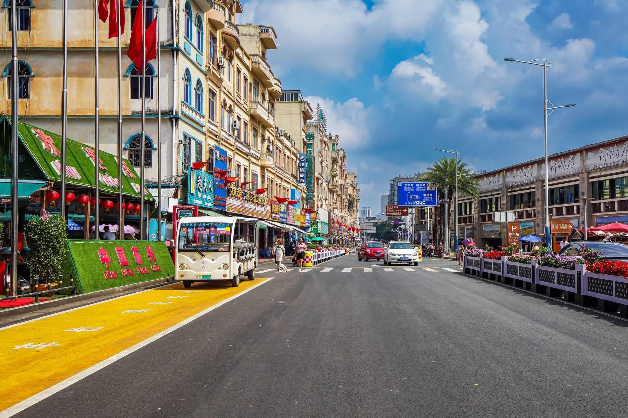 Độc đáo tour du lịch Móng Cái - Đông Hưng bằng sổ thông hành- Ảnh 15. Độc đáo tour du lịch Móng Cái - Đông Hưng bằng sổ thông hành- Ảnh 15.
