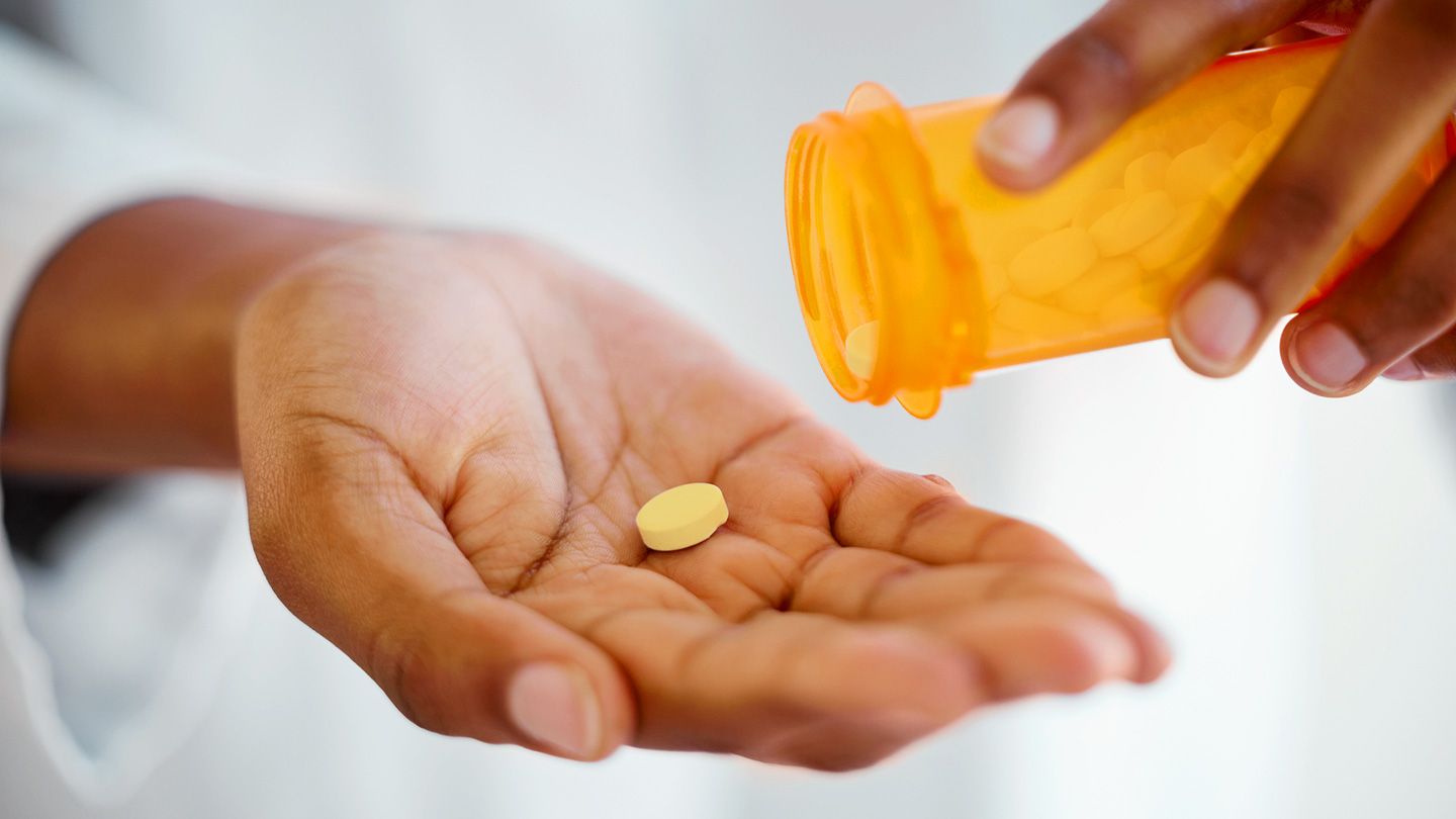 Vì sao cần bổ sung vitamin D khi bị viêm khớp dạng thấp?- Ảnh 3. Vì sao cần bổ sung vitamin D khi bị viêm khớp dạng thấp?- Ảnh 3.