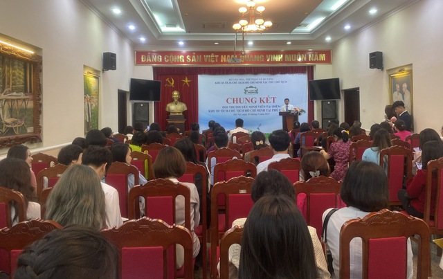 Tổ chức hội thi thuyết minh viên tại điểm Khu di tích Chủ tịch Hồ Chí Minh - Ảnh 3. Tổ chức hội thi thuyết minh viên tại điểm Khu di tích Chủ tịch Hồ Chí Minh - Ảnh 3.