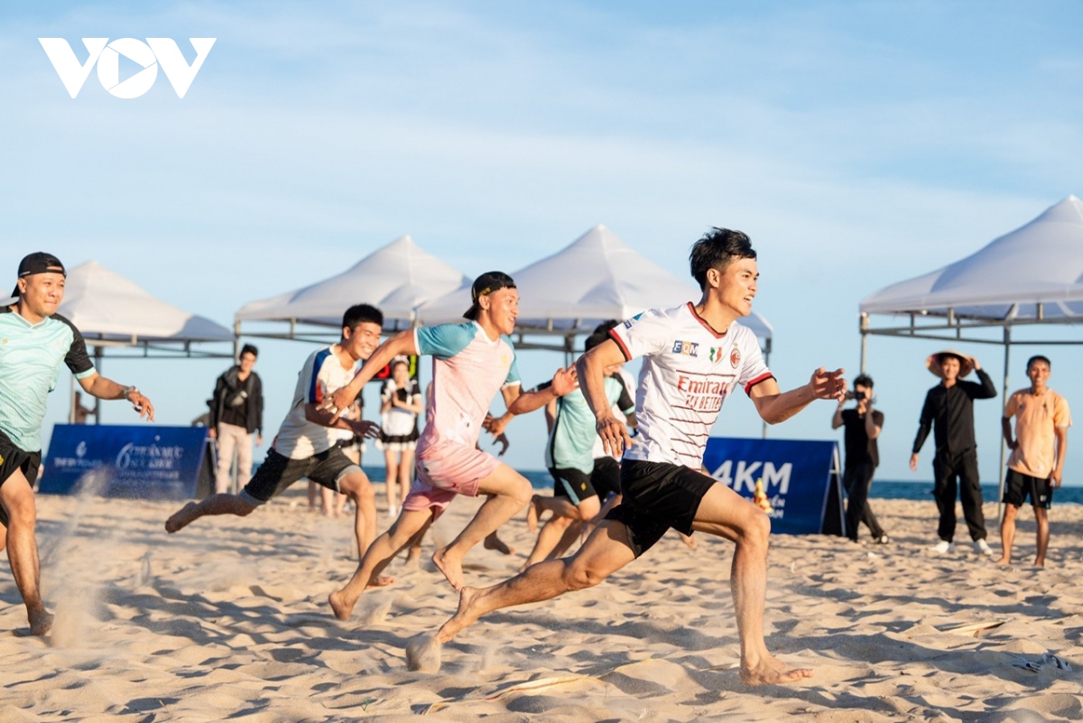 các bãi tắm ở bà rịa vũng tàu chật cứng khách dịp lễ 30 4 và 1 5 hình ảnh 4 cac bai tam o ba ria vung tau chat cung khach dip le 30 4 va 1 5 hinh anh 4