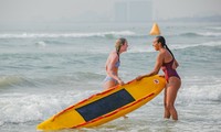 Khách nước ngoài nườm nượp đến Đà Nẵng