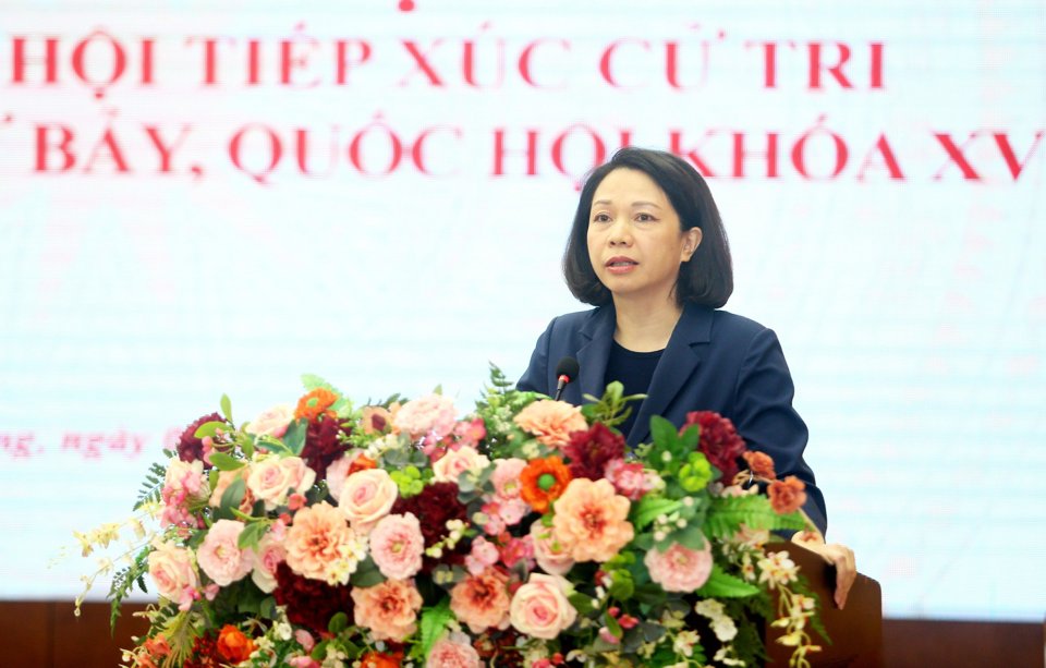 Phó Chủ tịch UBND TP Hà Nội Vũ Thu Hà phát biểu trả lời các ý kiến cử tri thuộc thẩm quyền của TP
