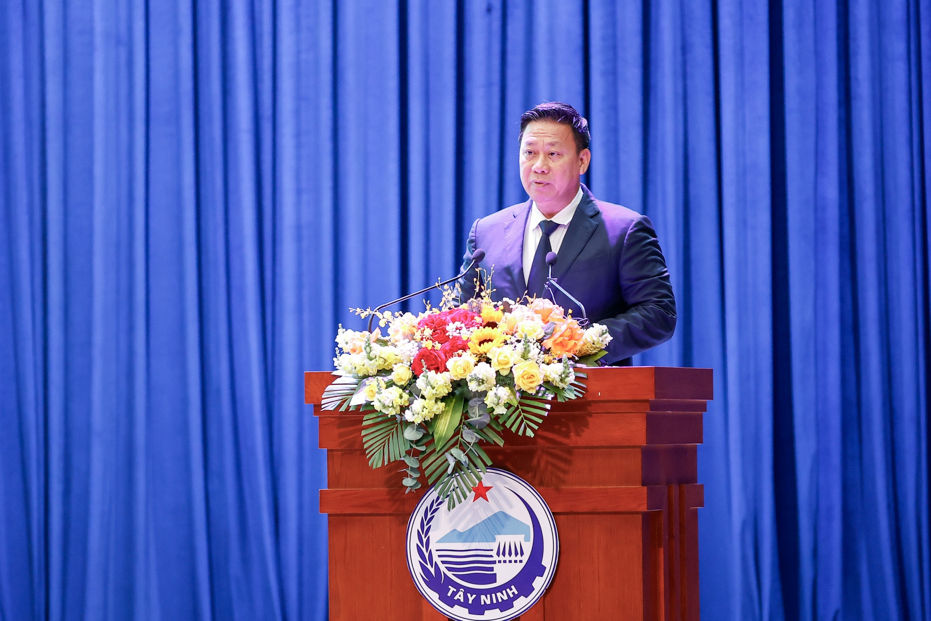 Thủ tướng: Tây Ninh có 'thiên thời, địa lợi, nhân hòa' để tăng tốc phát triển nhanh, bền vững- Ảnh 4.