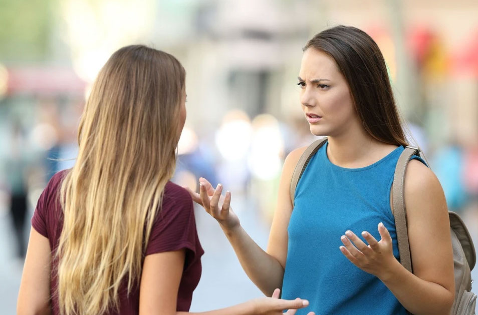 Cô dâu khiến bạn thân bẽ bàng giữa đám cưới bằng một hành động không thể chấp nhận- Ảnh 3. Cô dâu khiến bạn thân bẽ bàng giữa đám cưới bằng một hành động không thể chấp nhận- Ảnh 3.