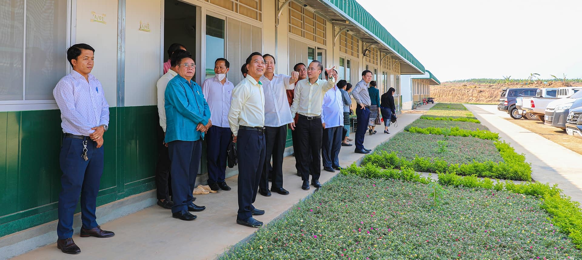 Đoàn công tác đến thăm Khu nhà ở CBCNV tại Xí nghiệp chuối BSA1