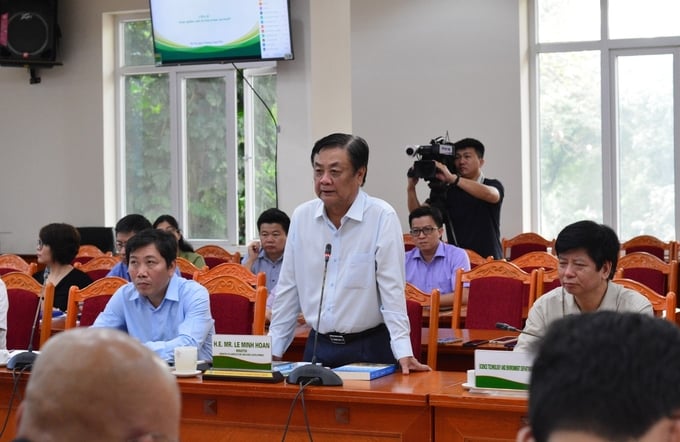 Bộ trưởng Lê Minh Hoan mong muốn, thông qua Hội thảo, ngành nông nghiệp Việt Nam có thể tiếp thu kinh nghiệm từ quốc gia xuất khẩu nông nghiệp hàng đầu thế giới. 