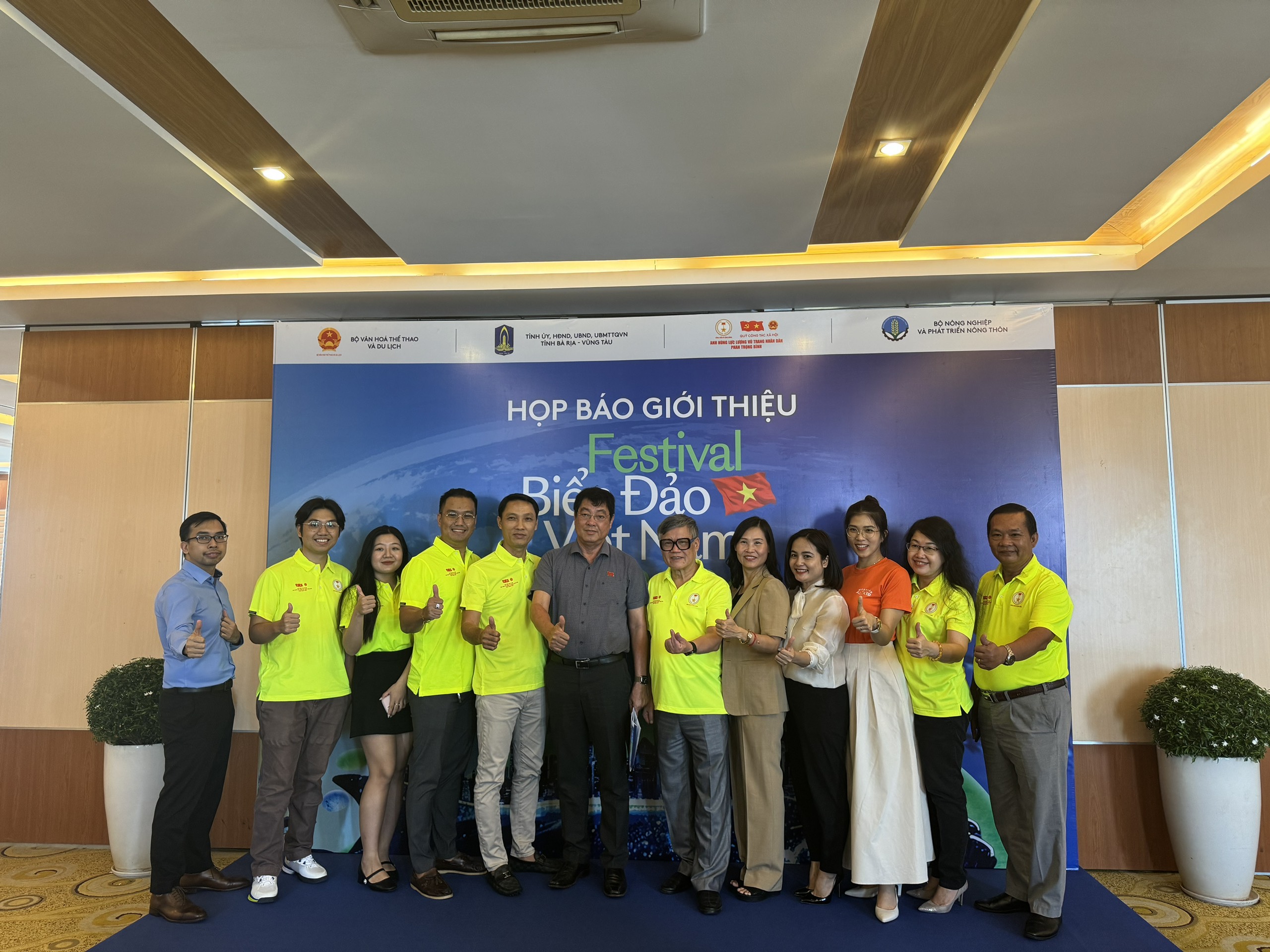 Kỳ lạ Festival biển đảo Việt Nam nhưng không có hoạt động nào trên biển- Ảnh 3. Đây là lần đầu tiên TP.Vũng Tàu tổ chức Festival Biển đảo có quy mô lớn nhất từ trước đến nay.