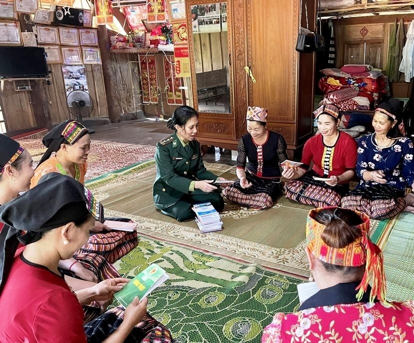 Môn Sơn đang có 3 câu lạc bộ phụ nữ tham gia bảo vệ an ninh biên giới Môn Sơn đang có 3 câu lạc bộ phụ nữ tham gia bảo vệ an ninh biên giới