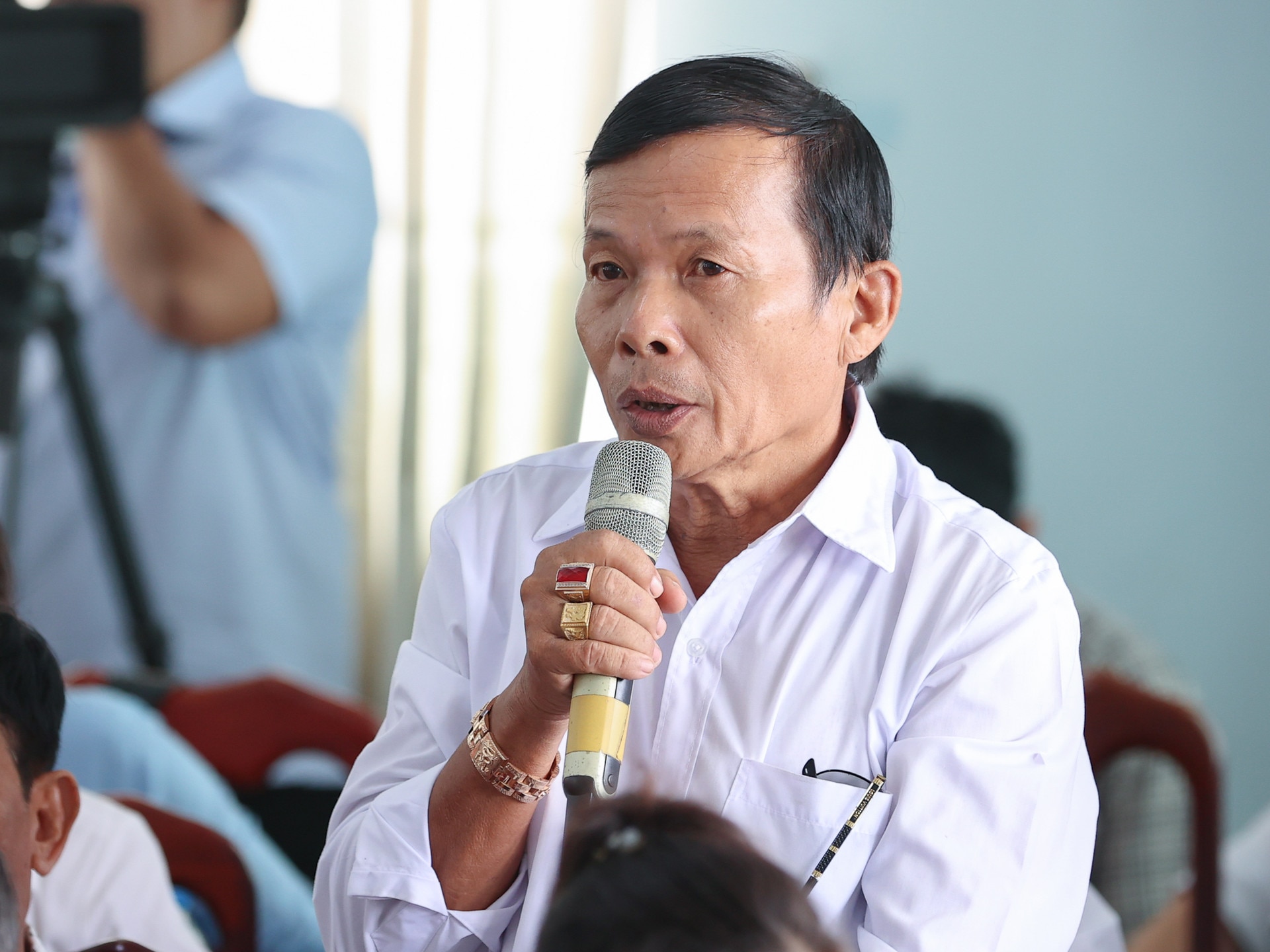 Thủ tướng Phạm Minh Chính tiếp xúc cử tri trước kỳ họp Quốc hội- Ảnh 3.