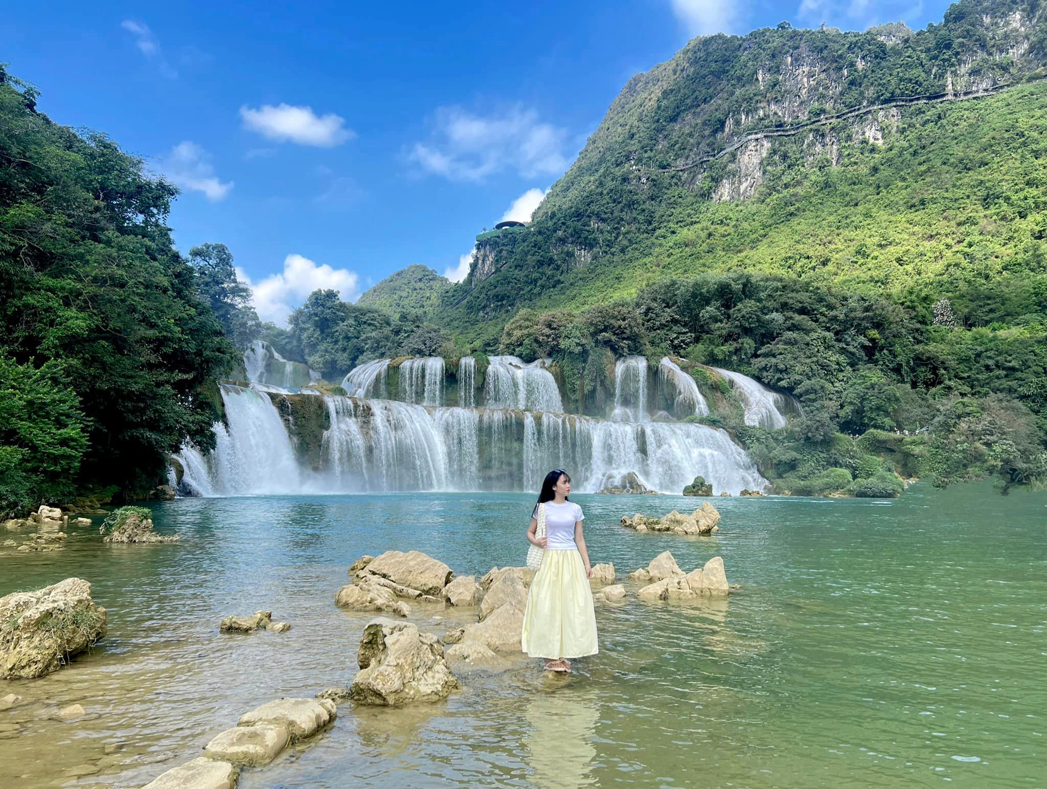 Suổi Lê Nin - Ảnh 11. Suổi Lê Nin - Ảnh 11.