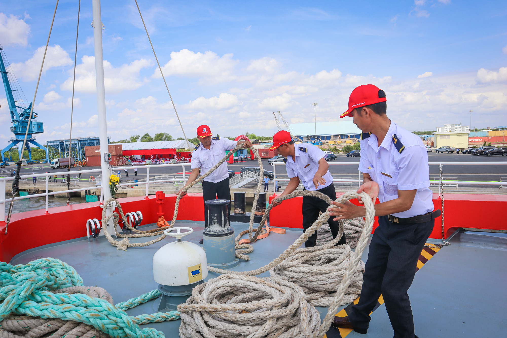 Khai trương siêu tàu cao tốc TP.HCM - Côn Đảo chở được ngàn người- Ảnh 9. Khai trương siêu tàu cao tốc TP.HCM - Côn Đảo chở được ngàn người- Ảnh 9.