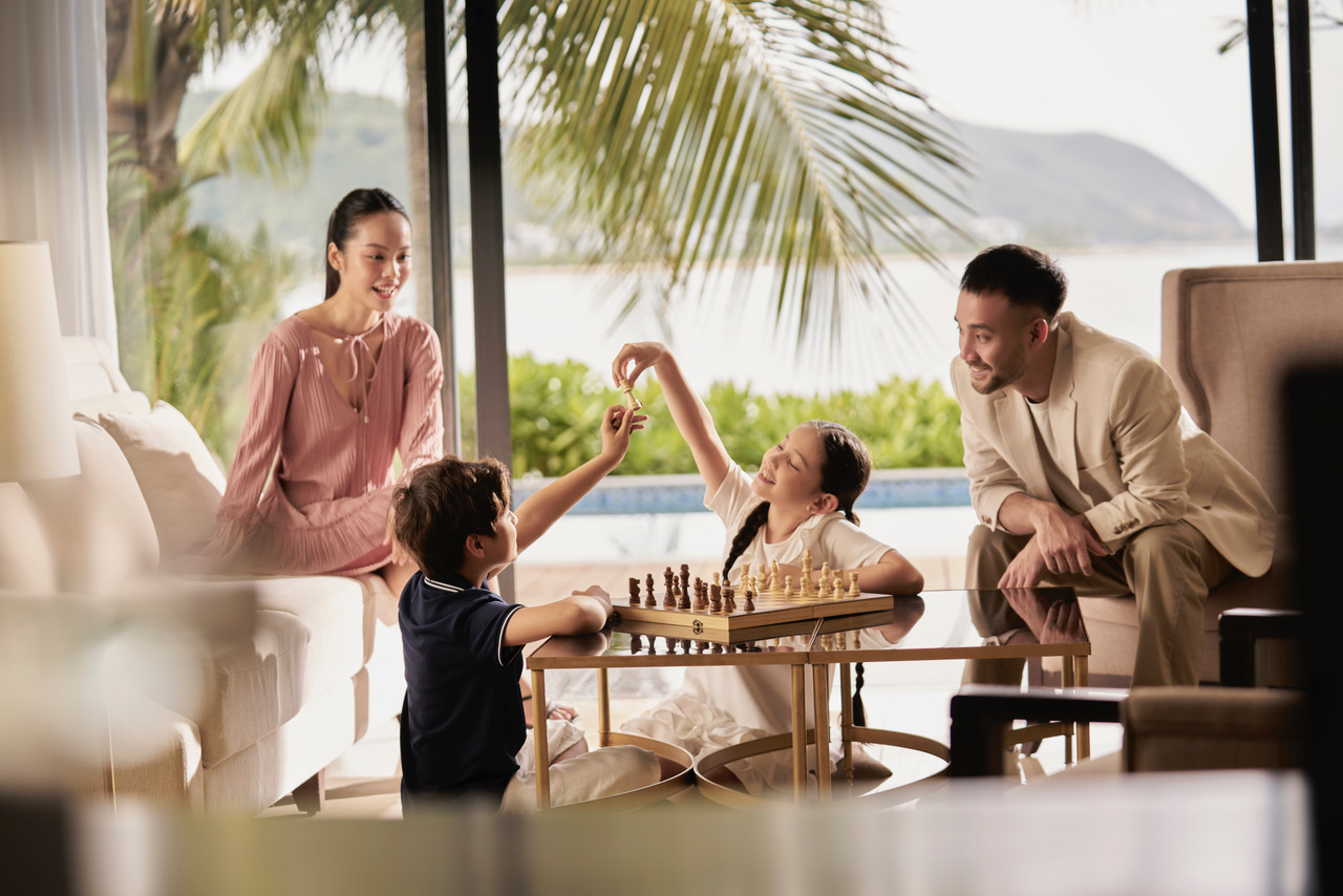Chuỗi khách sạn đẳng cấp thế giới ghép nên kỳ nghỉ siêu độc đáo tại Việt Nam- Ảnh 2. Nha Trang Marriott Resort & Spa, đảo Hòn Tre sẽ chào đón du khách với các biệt thự lên đến 4 phòng ngủ, sở hữu khu vườn yên tĩnh và hồ bơi biệt lập. Tại mỗi khu biệt thự này, du khách sẽ có thể thưởng thức bữa tối riêng tư hoặc tiệc nướng theo yêu cầu, được phục vụ ngay tại biệt thự