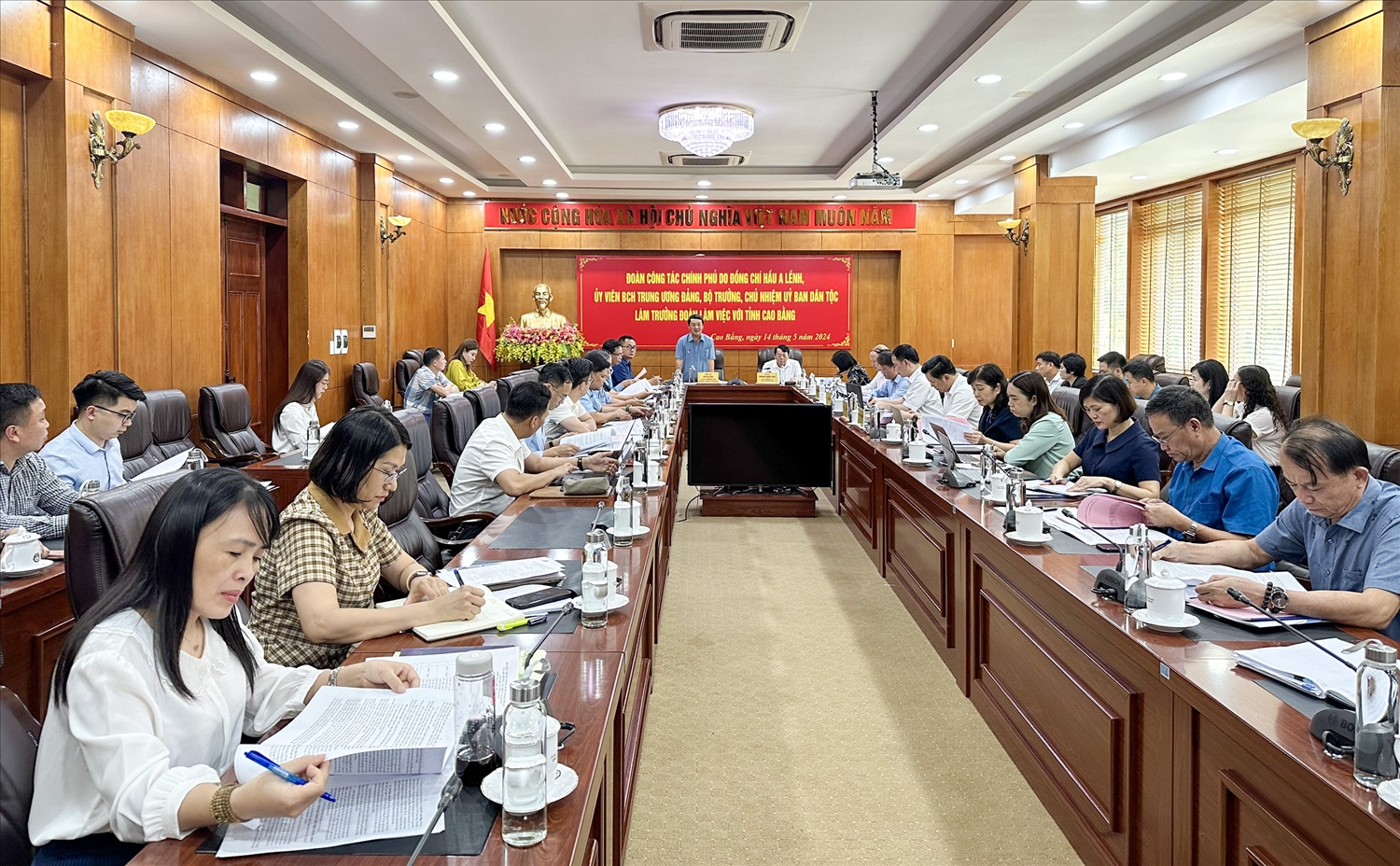 Toàn cảnh buổi làm việc Toàn cảnh buổi làm việc
