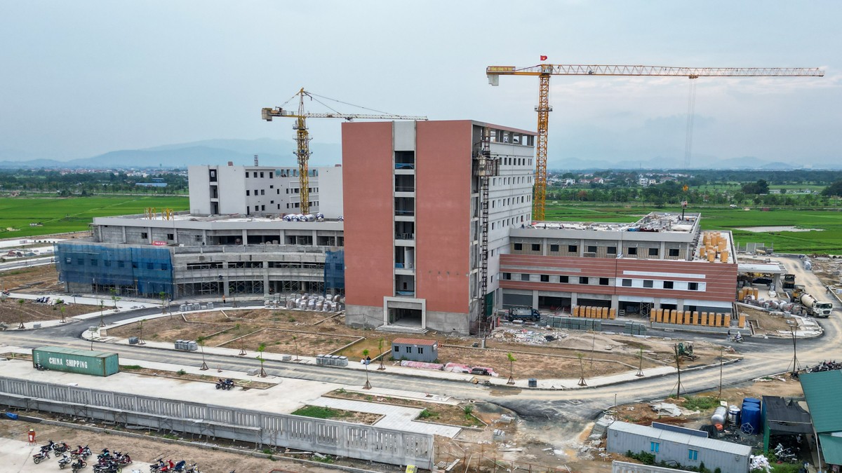 Toàn cảnh 2 bệnh viện Trung ương trị giá 1.500 tỷ đồng ở Hà Nội sau hơn một năm thi công ảnh 8
