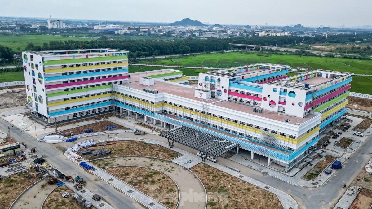 Toàn cảnh 2 bệnh viện Trung ương trị giá 1.500 tỷ đồng ở Hà Nội sau hơn một năm thi công ảnh 12