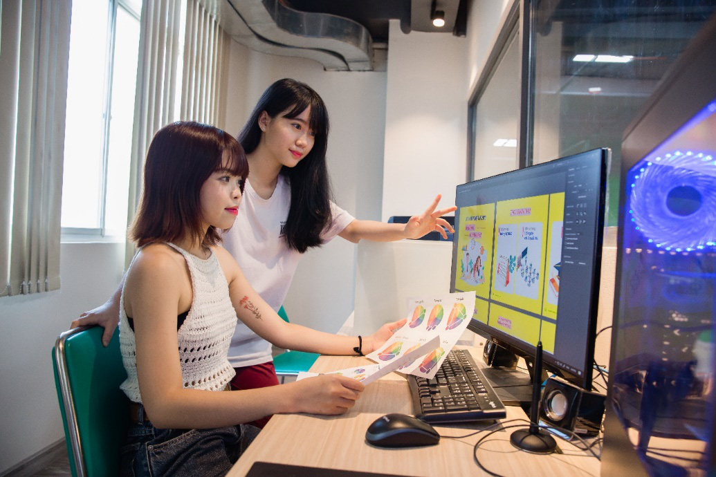 Trường đại học tặng học bổng cho thí sinh trúng tuyển nguyện vọng 1- Ảnh 3. Trường đại học tặng học bổng cho thí sinh trúng tuyển nguyện vọng 1- Ảnh 3.