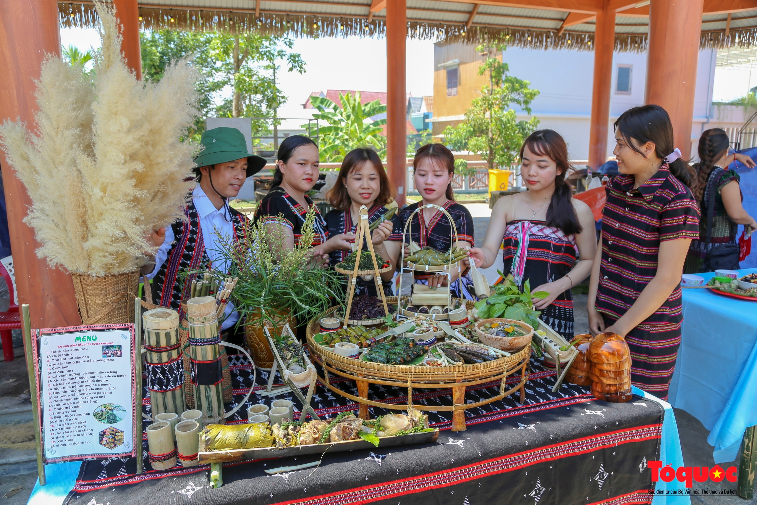 Sôi nổi các hoạt động tại Ngày hội VHTTDL các dân tộc miền núi tỉnh Thừa Thiên Huế - Ảnh 6.