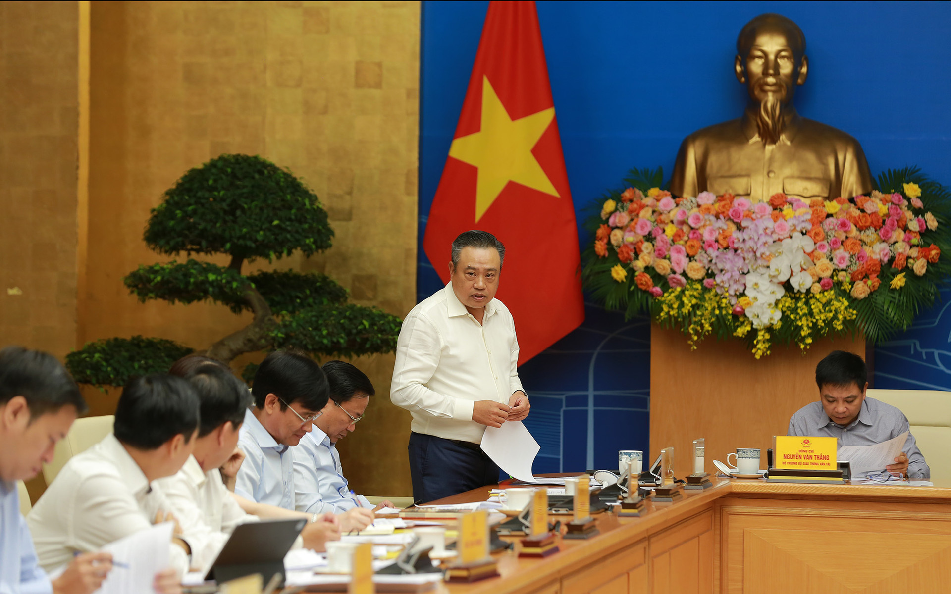 Phát triển đường sắt đô thị đồng bộ, thống nhất về công nghệ, mô hình quản lý, vận hành- Ảnh 2. Phát triển đường sắt đô thị đồng bộ, thống nhất về công nghệ, mô hình quản lý, vận hành- Ảnh 2.