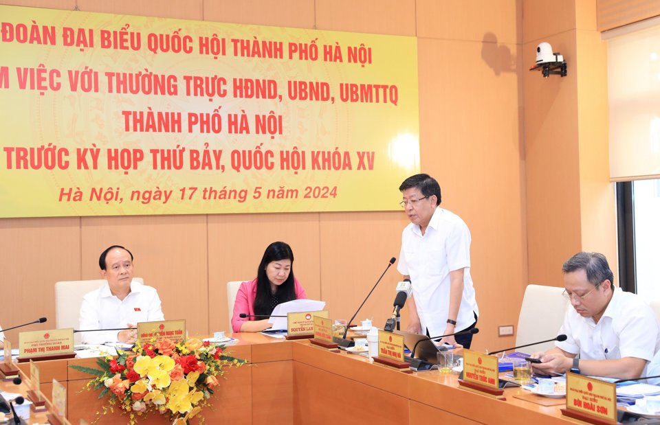 Phó Chủ tịch UBND TP Hà Nội Dương Đức Tuấn tiếp thu, làm rõ một số ý kiến của đại biểu Quốc hội nêu