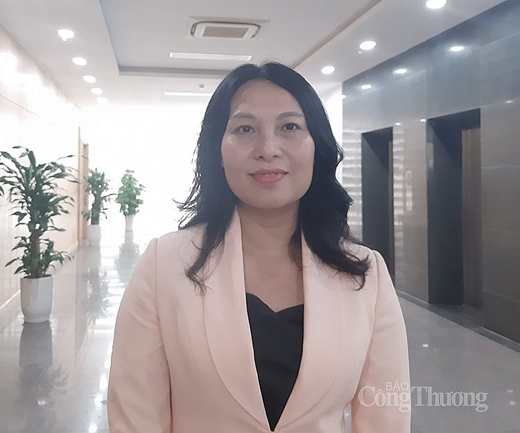 Bà Nguyễn Cẩm Trang - Phó Cục trưởng Cục Xuất nhập khẩu (Bộ Công Thương) ảnh Nguyễn Hạnh